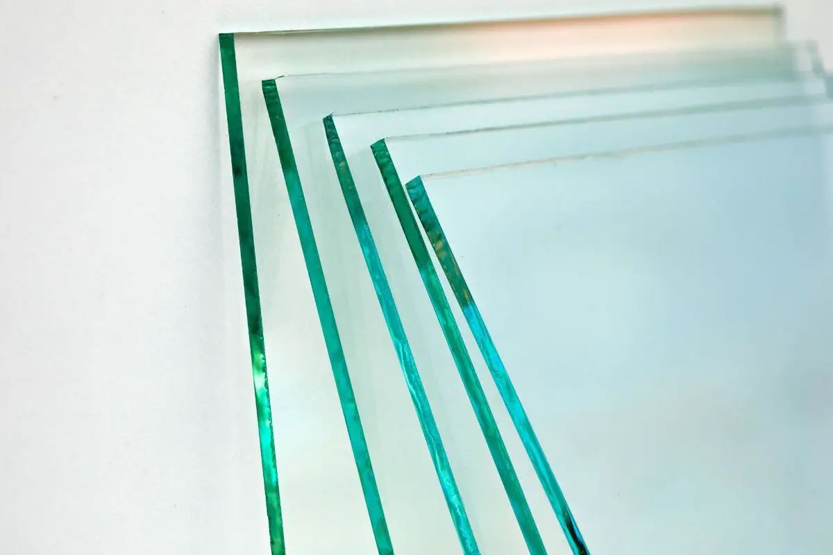 laser engrave tempered glass