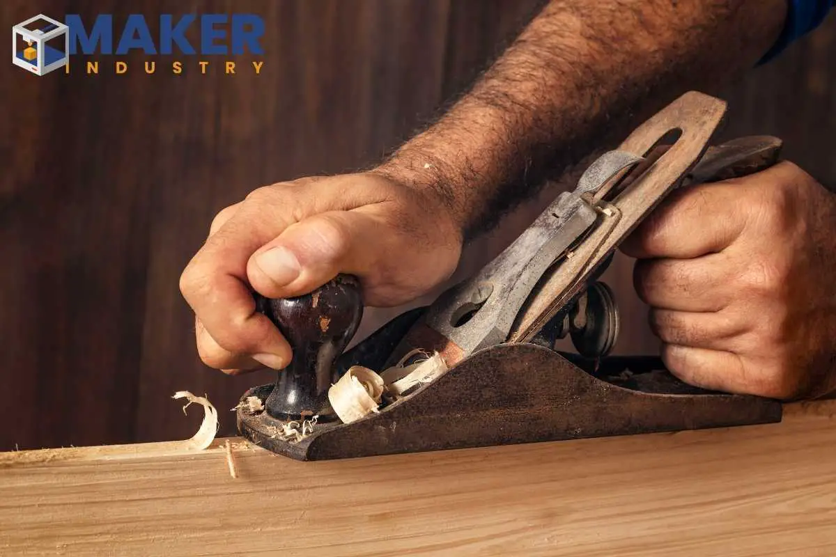 bench plane vs jack plane