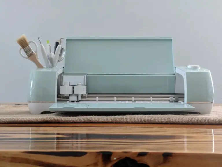 How Long Do Cricut Blades Last (Well, It Depends) Maker Industry
